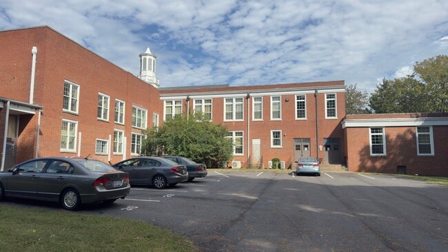 27 Hege Drive