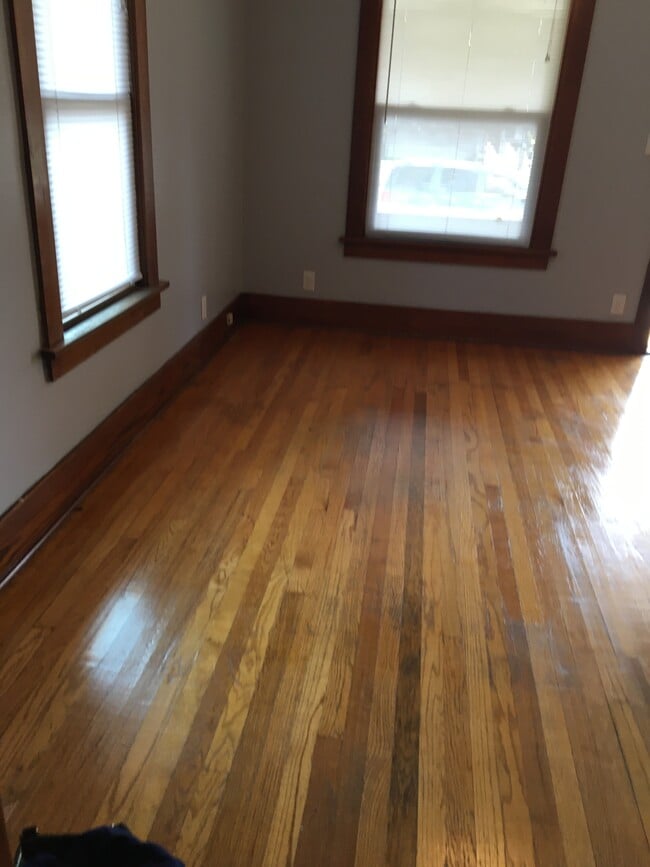 Photo - 289 Post Ave