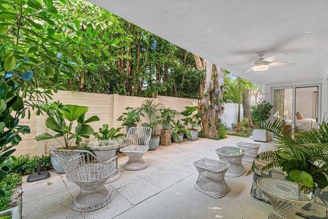 Photo - 226 Brazilian Ave Unit 1a