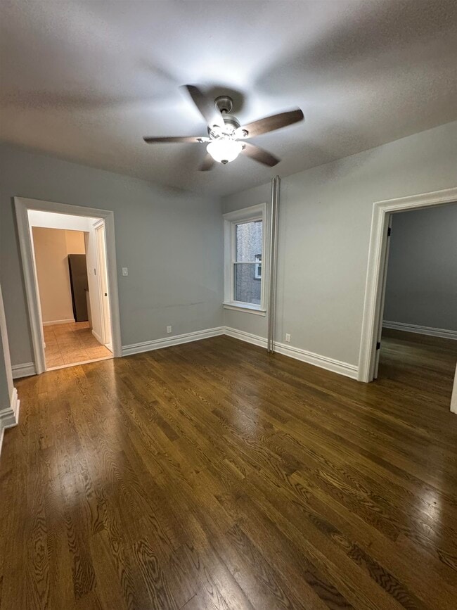 Photo - 55 Corbin Ave Unidad 5