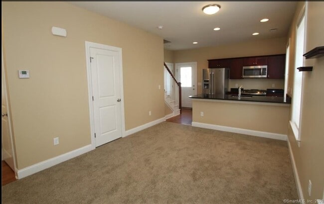 Photo - 1 Sherwood St