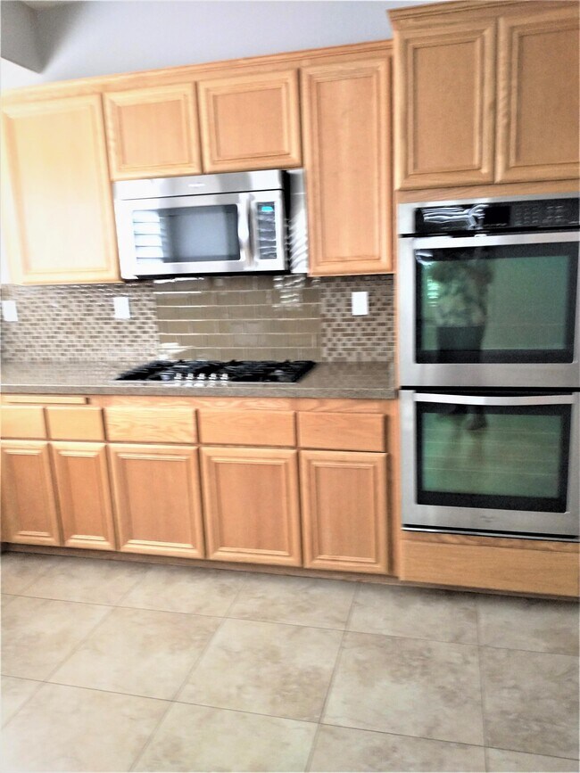 Photo - 78724 Como Ct