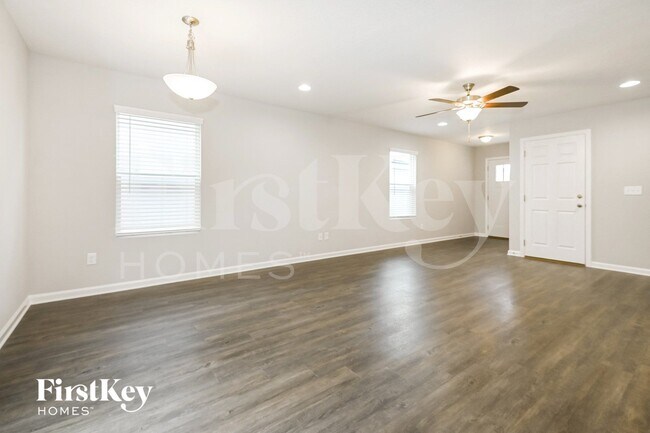 Photo - 11373 Margarets Landing Pl.