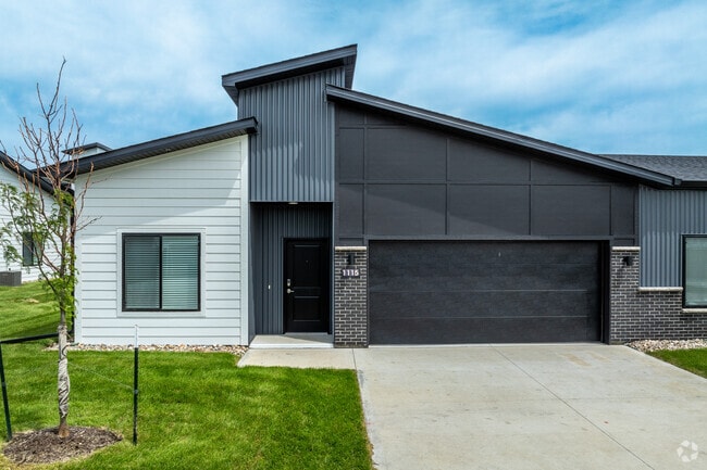 Photo - Rialto Townhomes