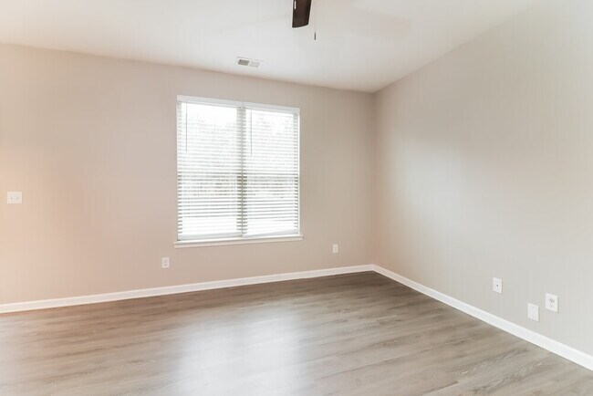 Photo - 613 Beaujolais Ct