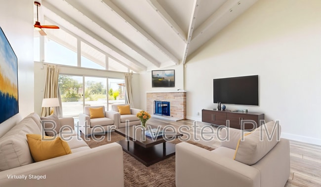 Photo - 475 Country Club Dr