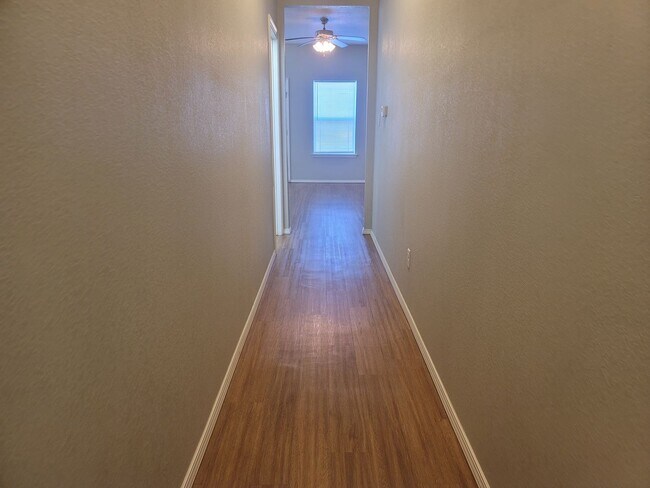 Photo - 2108 Ingalls Ln