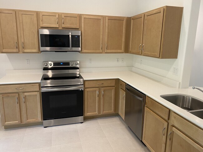 Photo - 2 Ryapple Ln
