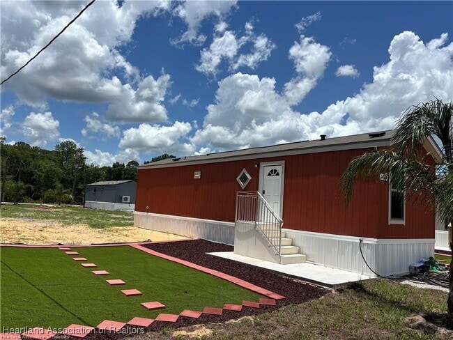 Building Photo - 2450 Hammock Rd Rental
