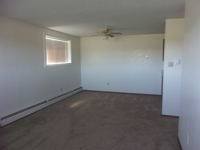 Photo - Edgewood Apartments