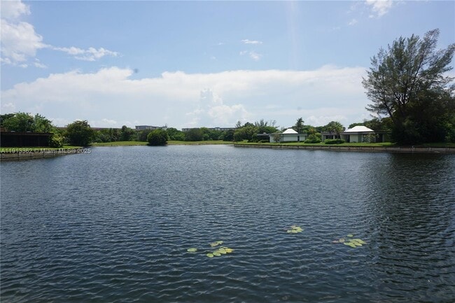 Photo - 4511 King Palm Dr Casa