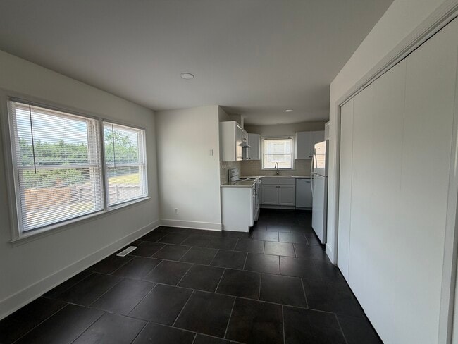 Photo - 5701 Wildberry Dr