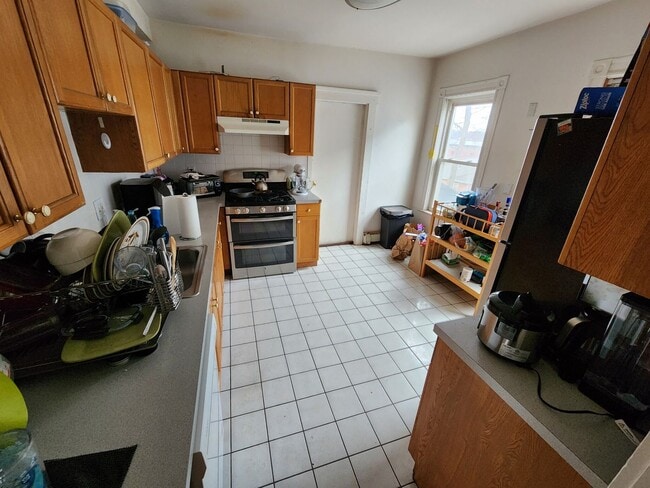 Photo - Best Deal Around! Don't Hesitate To Reach Out To Set Up A Showing