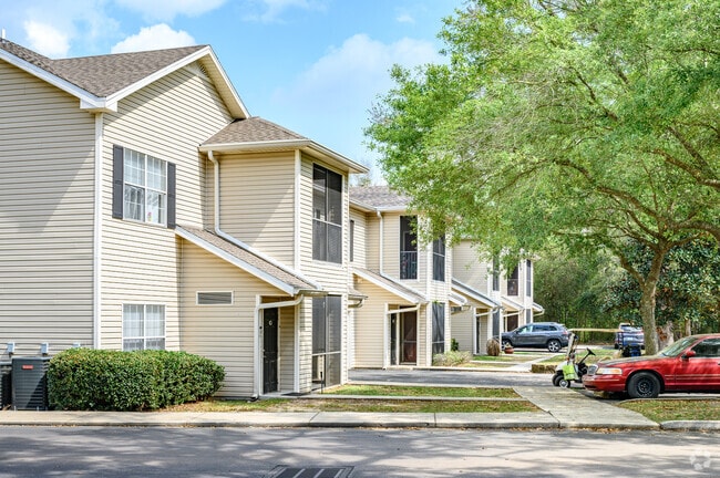 Building Photo - Waters Edge Apartments