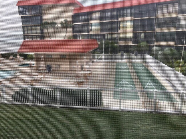 17580 Gulf Blvd Unit 206