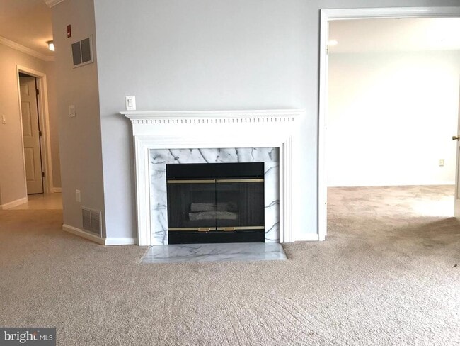 Photo - 13304 Kilmarnock Way Unit 4-C