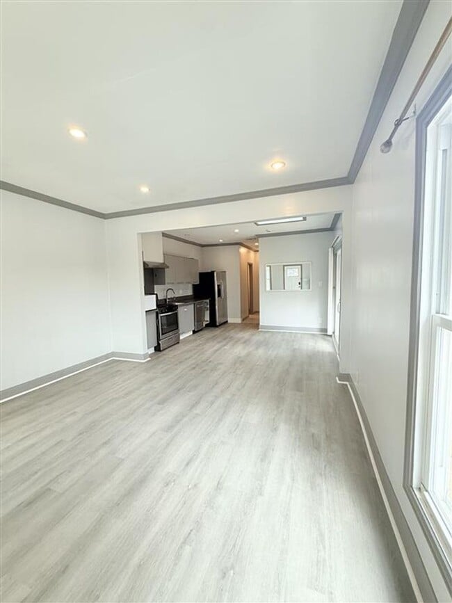 Photo - 941-941 Bayonne St Unit 939