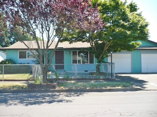 Building Photo - 677n52 Unit 5217