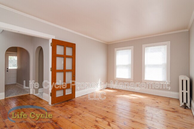 49 Prospect Ave SE