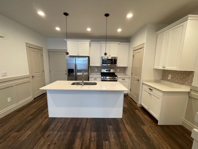 Photo - 280 E Brigham Ln