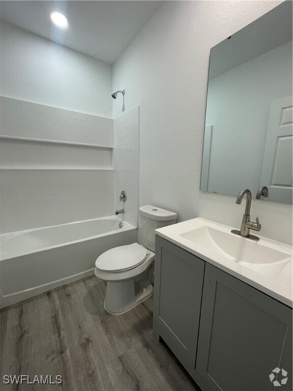 Building Photo - 136 Viewpoint Dr Rental
