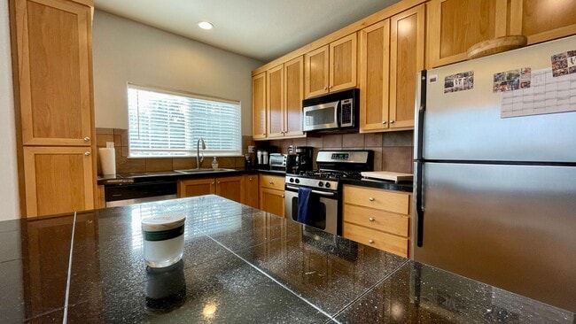 Photo - Sherwood Corner 3 Bed 2.5 Bath Townhome on top floor~  Reserved Parking and Washer & Dryer and Co...