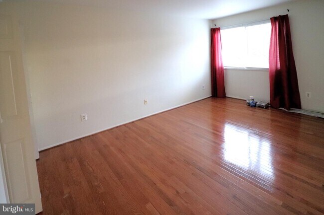 Apartments For Rent In 246 Falls Church Va Forrent Com