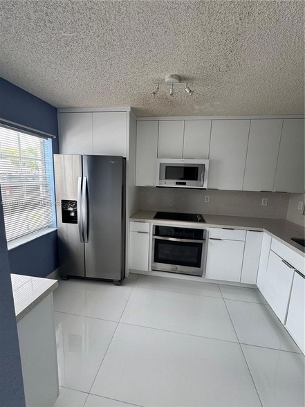 Photo - 14059 SW 120th Ct