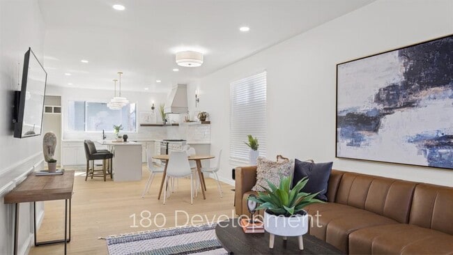 Photo - 1649 NW 12th St