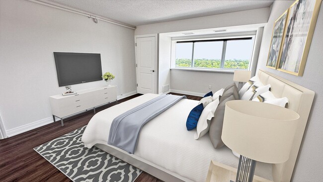 Photo - 555 S Old Woodward Ave Unidad 1305