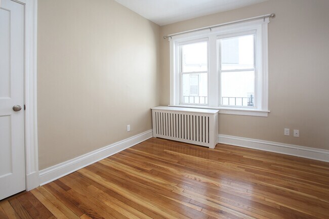 Photo - 50 Charlesgate E Unit 52