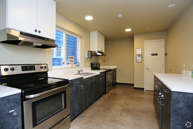 Photo - Cantor Studios