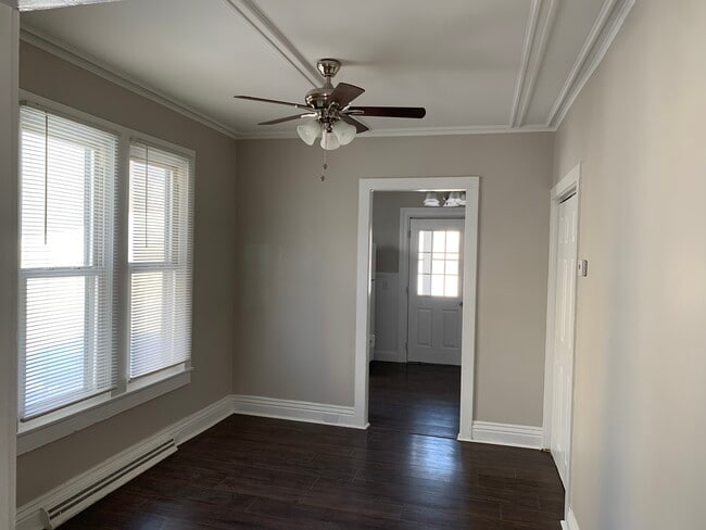 Photo - 436 Cross St Unit #438