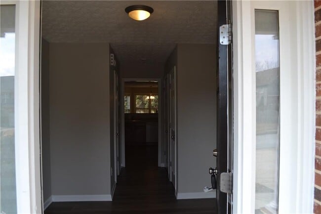 Photo - 3040 Battlement Cir SW