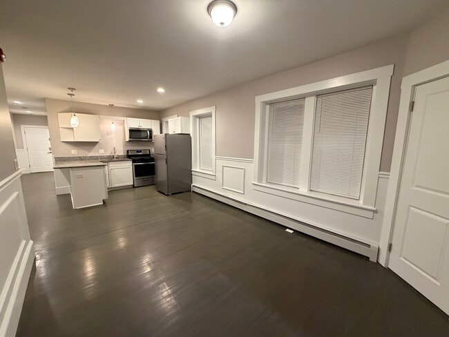 Photo - 95 Mitchell St Unit 1 East