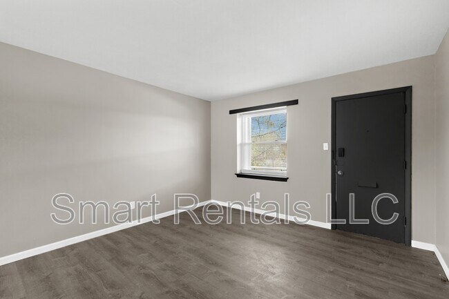 Photo - 3100 Arsenal St