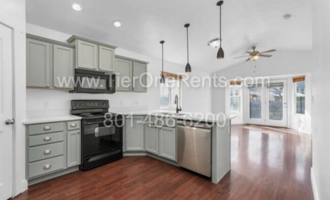 Photo - NO DEPOSIT option available for qualified renters