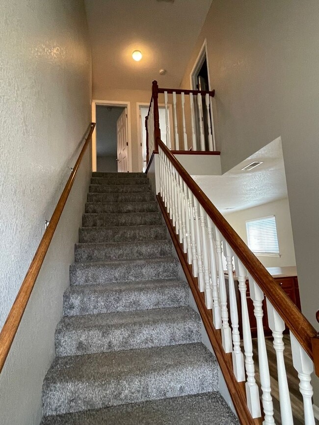 Photo - GREAT LOCATION! PLENTY OF STORAGE!