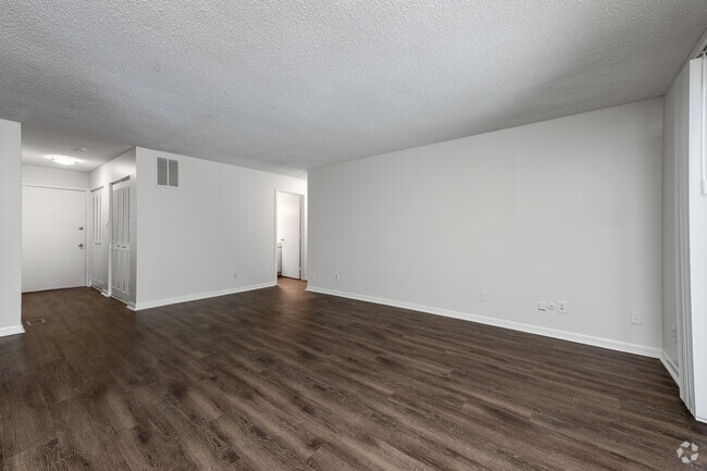 Cultivate - 2BR, 2BA - Living Room