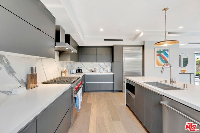 Photo - 1017 Croft Ave Unit PH1