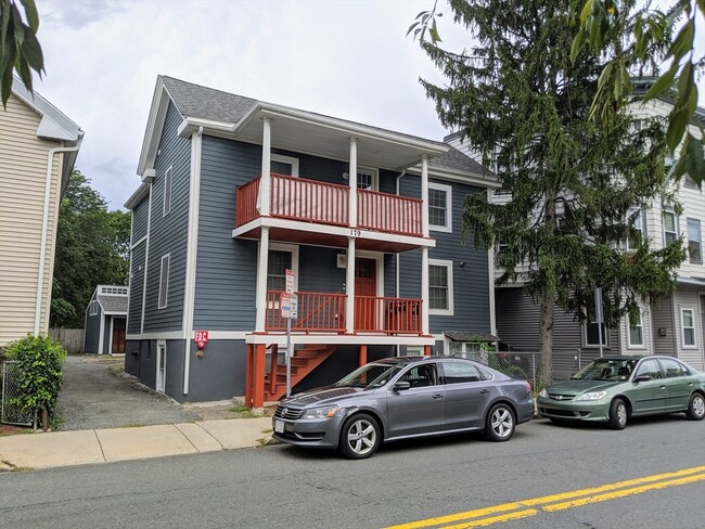 Photo - 179 Rindge Ave Condominio Unidad 1