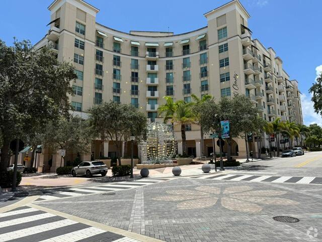 Building Photo - 610 Clematis St Unit 523 Rental