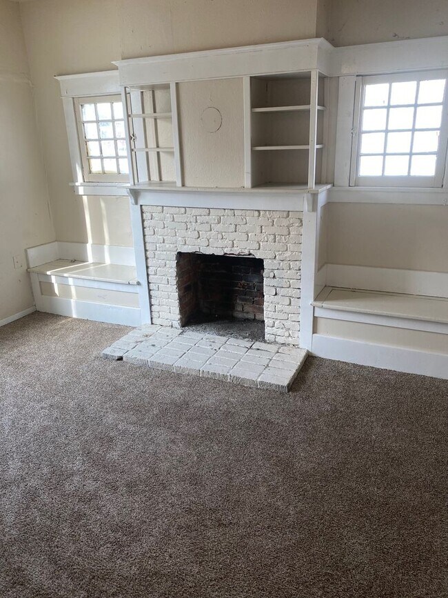 Kendal Yards area charmer Rental House Rental in Spokane, WA