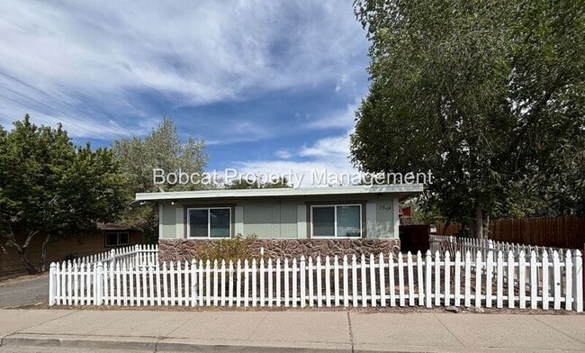 Building Photo - 1501 N Edmonds Dr Unit Edmonds Dr N 1501 A