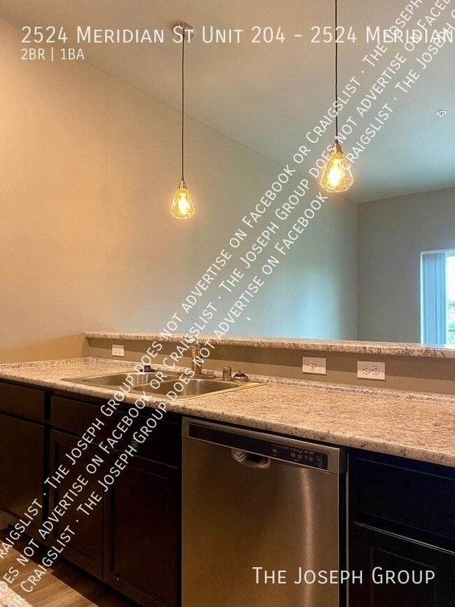 Photo - 2524 Meridian St Unit 2524 Meridian St #204 Bellingham