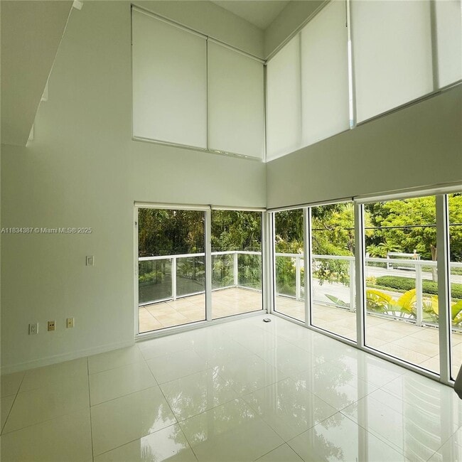 Photo - 1650 Brickell Ave Condo Unit 112