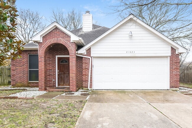 Building Photo - 21023 Southern Colony Ct