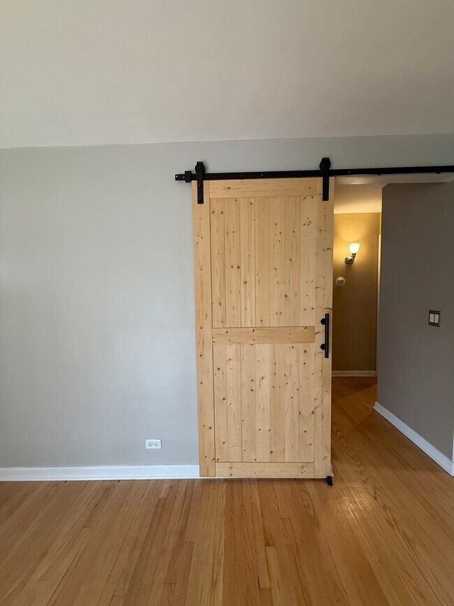 Photo - 479 N Elm Ave