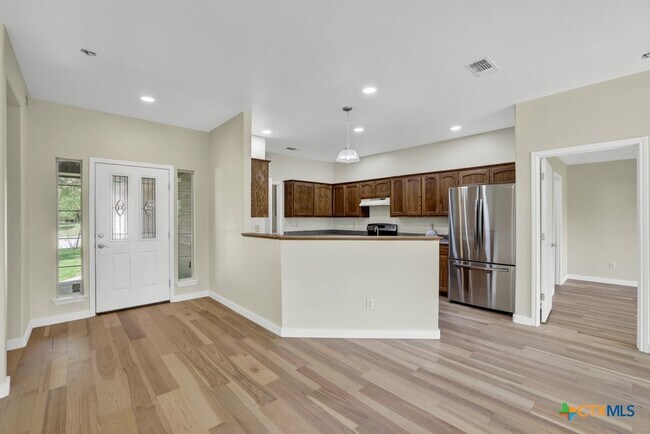 Photo - 2116 Bentwood Dr
