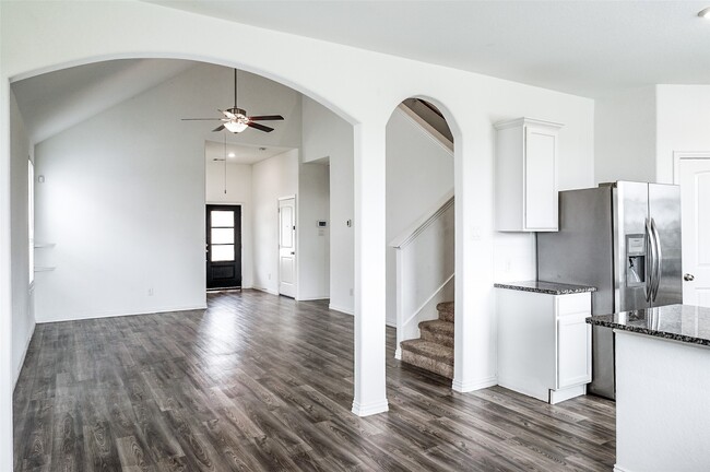 Photo - 9011 Beacon Mill Dr